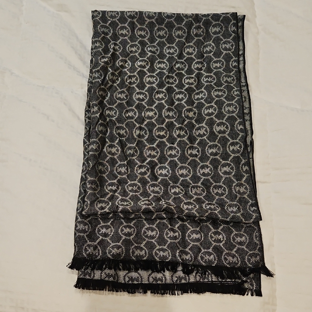 Michael Kors Monogram Black and White Scarf